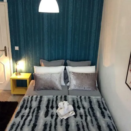 Apartment Comfort In The Downtown