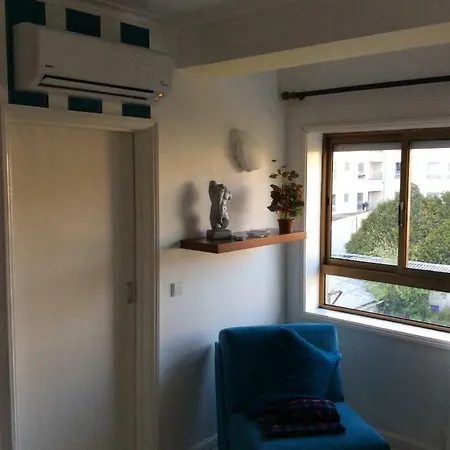 Comfort In The Downtown