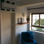 Comfort In The Downtown