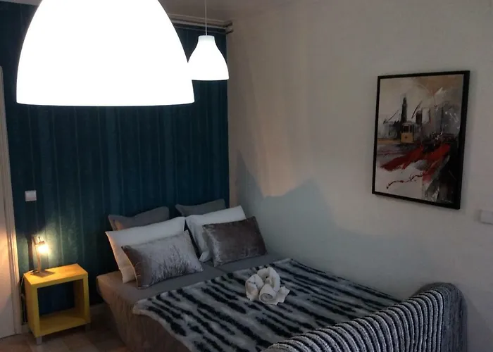 Daire Comfort In The Downtown