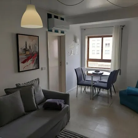 Comfort In The Downtown Apartament *
